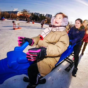 滑雪車